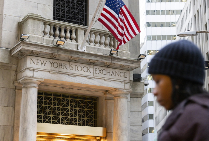 Wall Street cala in attesa inflazione, Dj -0,79%, Nasdaq -0,68%