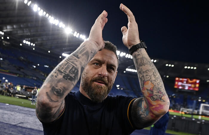 Roma: De Rossi 'il rinnovo dimostrazione enorme di fiducia'