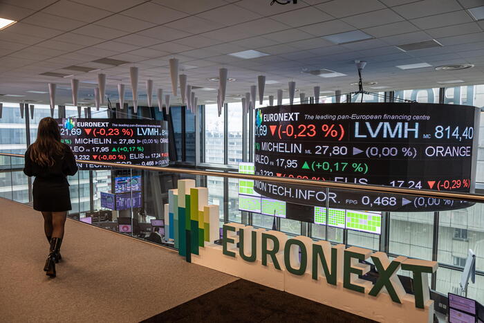 Borsa: Europa positiva in chiusura, Parigi +0,29%, Londra +0,03%