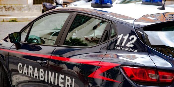 Picchia moglie e figlia di 6 mesi, arrestato vicino Latina