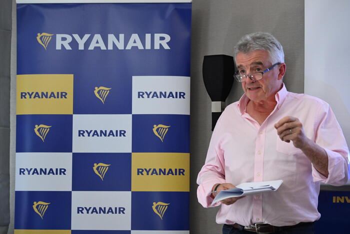 Ryanair, bene procedimento Antitrust, svelerà truffe agenzie