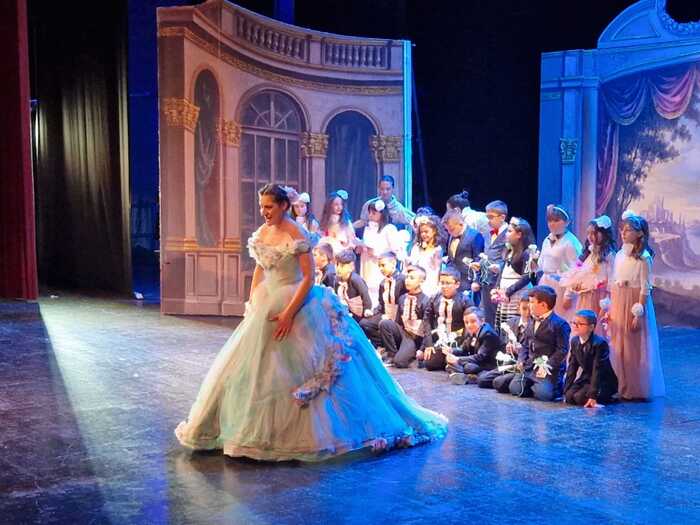 La Traviata con i ragazzi in scena al Politeama di Catanzaro