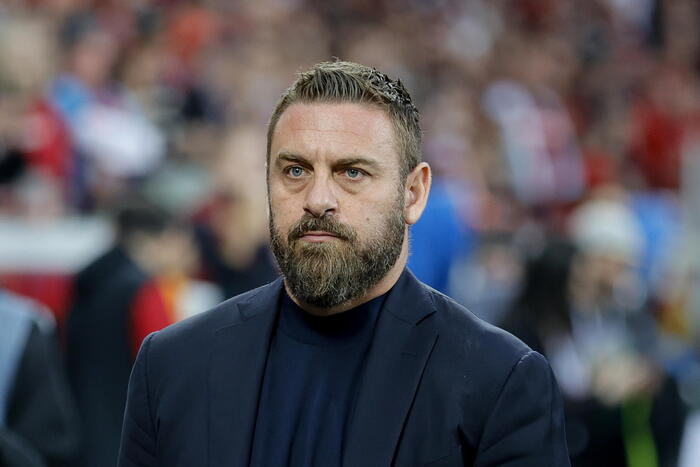 Roma: De Rossi 'giocatori affranti ma c'è fiducia sul futuro'