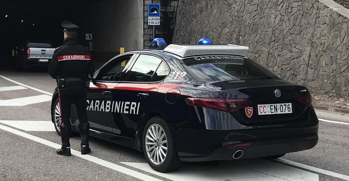 Investito da auto vicino Roma, grave un 33enne