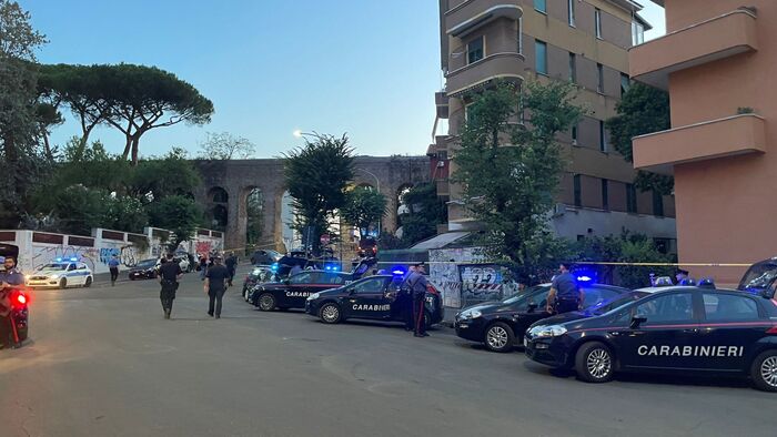 Sgombero a Roma,liberati e abbattuti immobili di Ferrovie