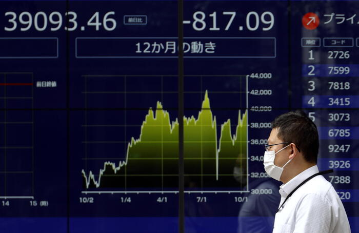 Borsa: Tokyo, apertura in calo (-0,84%)