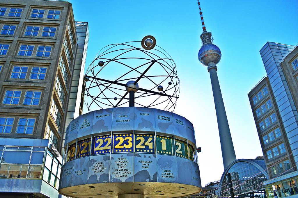 9. Alexander Platz